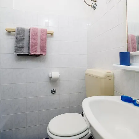 Strenja Apartment Rab Town
