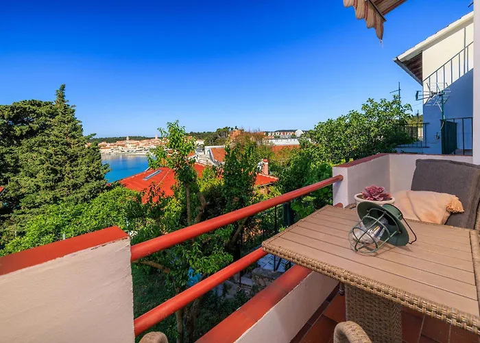Strenja Apartment Rab Town