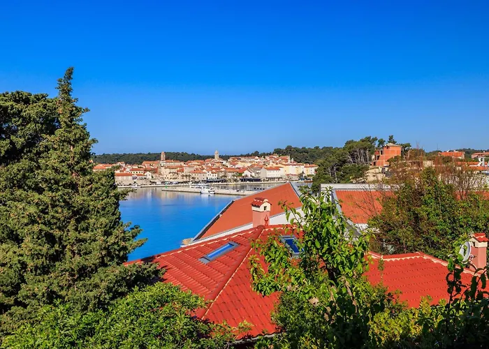 Strenja * Rab Town
